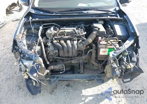 2015 Toyota Corolla S Plus z USA, uszkodzony, nr VIN 2T1BURHEXFC448634